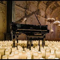 Концерт «#В_свечах: шедевры классики во Дворце великого князя Владимира»