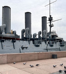 Большая обзорная экскурсия по Санкт-Петербургу с посещением крейсера «Аврора»