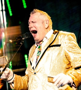 Группа «АукцЫон»