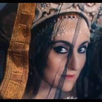 Анна Гофман